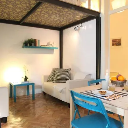 Alfama 1br With Mezzanine Apartament