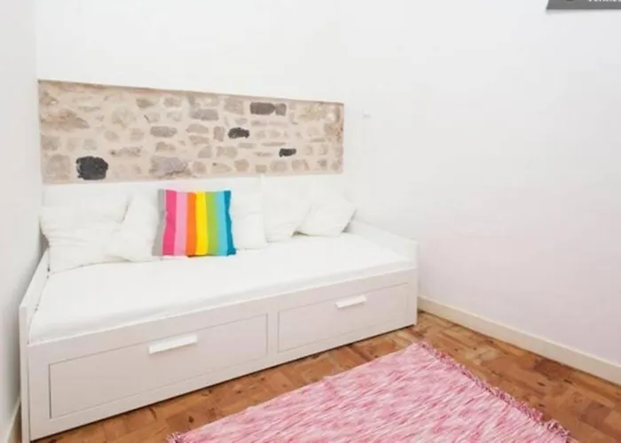 Apartment Alfama 1br With Mezzanine
